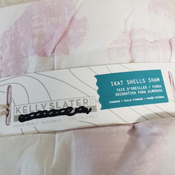 NWT Kelly Slater Ikat shells sham standard - Picture 3 of 3